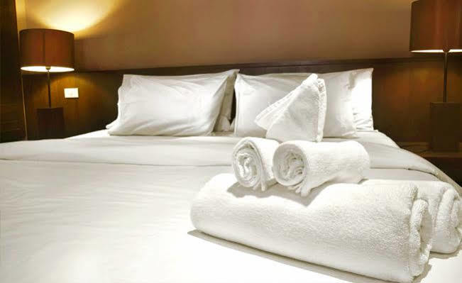 The Kingscliffe Guesthouse Manchester Extérieur photo